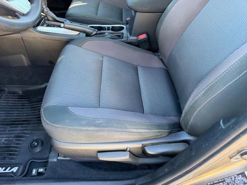 Used 2018 Toyota Corolla LE w/ Body Protection Package image 17