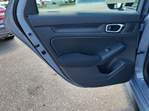 Used 2024 Honda Civic Sport image 14