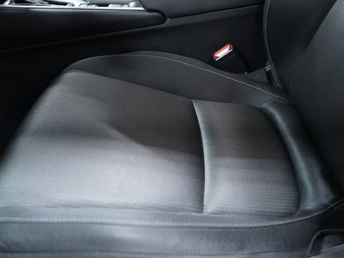 Used 2021 Honda Accord LX image 11