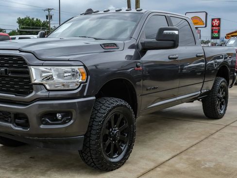 Used 2023 RAM 2500 Big Horn w/ Night Edition AWD/4WD image 12