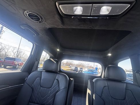 Used 2025 Kia Telluride SX Prestige X-Line image 21
