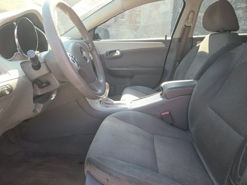 Used 2010 Chevrolet Malibu LS image 7