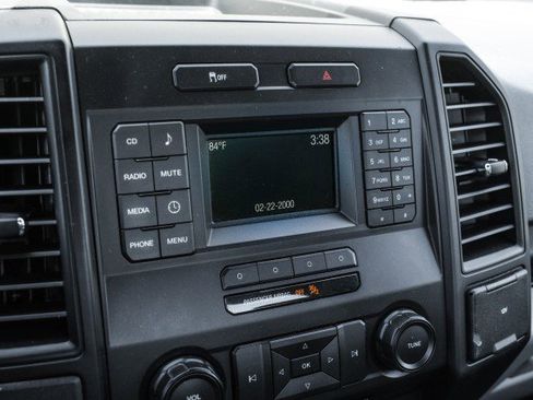 Used 2017 Ford F150 XL w/ Equipment Group 101A Mid RWD image 26