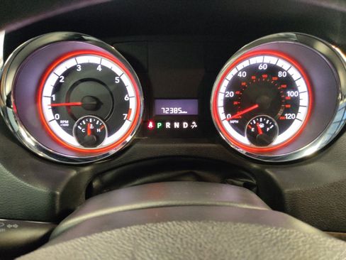 Used 2018 Dodge Grand Caravan SE w/ UConnect Hands-Free Group FWD image 23