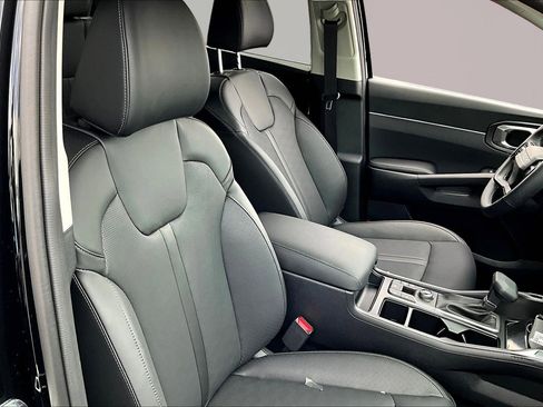 New 2026 Kia Sorento S FWD image 18