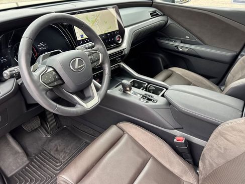 Used 2024 Lexus TX 350 AWD w/ Technology Package image 10