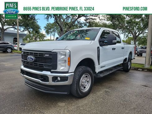 Used 2024 Ford F250 XL w/ XL Chrome Package AWD/4WD image 1