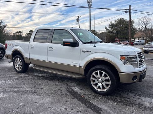Used 2013 Ford F150 King Ranch w/ King Ranch Luxury Pkg image 11