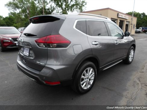 Used 2020 Nissan Rogue SV AWD/4WD image 5