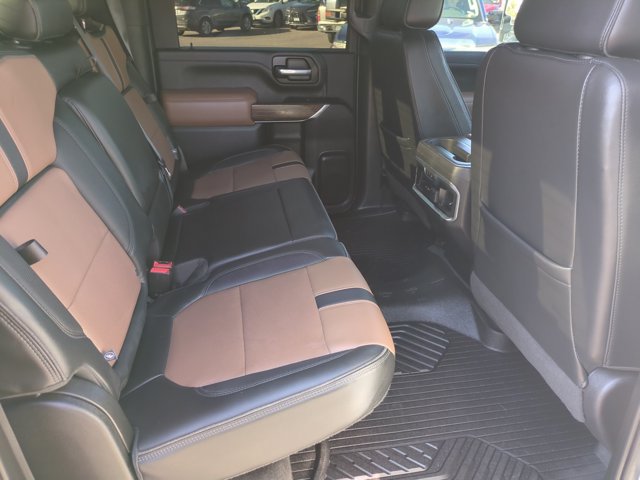 Used 2022 Chevrolet Silverado 2500 High Country w/ LPO, Hitch Package AWD/4WD image 18