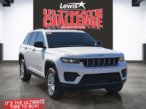 New 2025 Jeep Grand Cherokee 4WD image 6