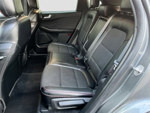 Used 2025 Ford Escape ST-Line image 24