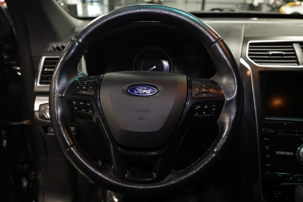 Used 2016 Ford Explorer Sport w/ Equipment Group 401A AWD/4WD image 27