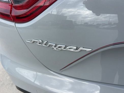 Used 2019 Kia Stinger GT2 image 5