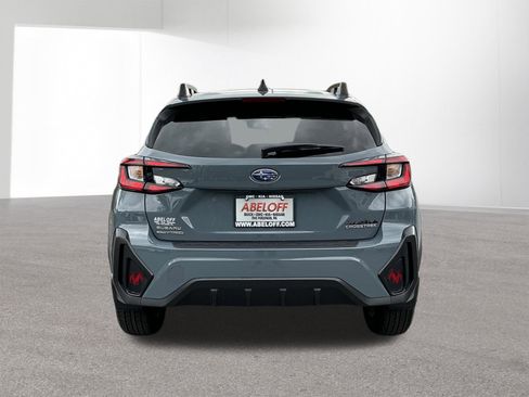 Used 2024 Subaru Crosstrek 2.0i Premium AWD/4WD image 4