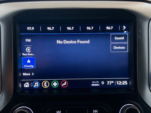 Used 2022 Chevrolet Silverado 1500 RST w/ Convenience Package II AWD/4WD image 10