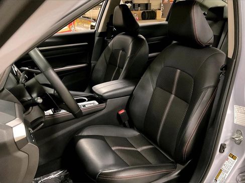 Used 2025 Nissan Altima 2.5 SR image 23