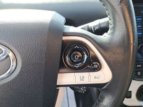 Used 2017 Toyota Prius Prime Plus image 19