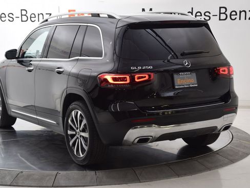 Used 2022 Mercedes-Benz GLB 250 image 4