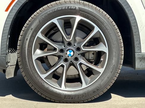 Used 2017 BMW X5 xDrive35i AWD/4WD image 12
