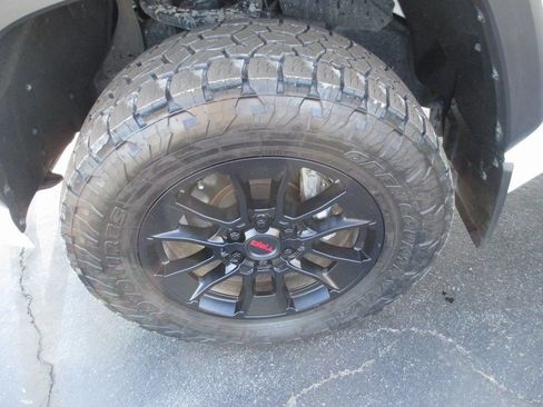 Used 2024 Toyota Tundra SR5 w/ SR5 Premium Package image 13