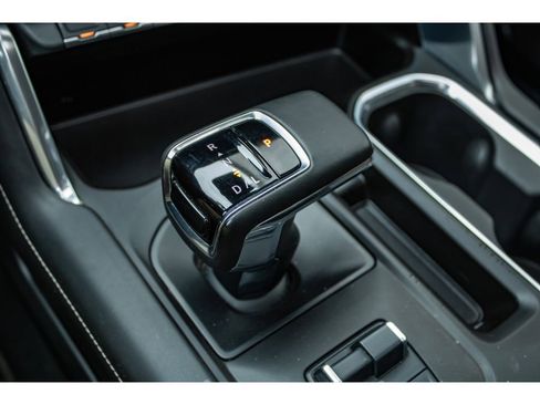 Used 2023 GMC Sierra 1500 Denali Ultimate image 33