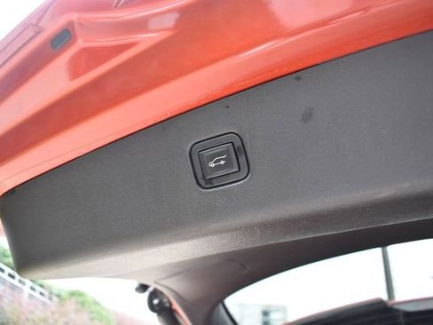 Used 2021 Chevrolet Blazer LT image 9