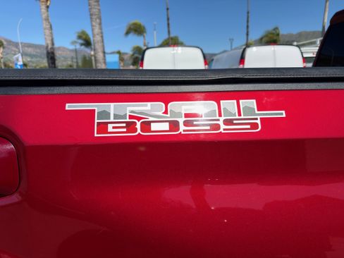 Used 2024 Chevrolet Silverado 1500 LT Trail Boss w/ Protection Package image 46