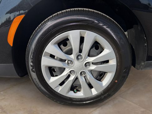 Used 2024 Kia Soul LX image 26