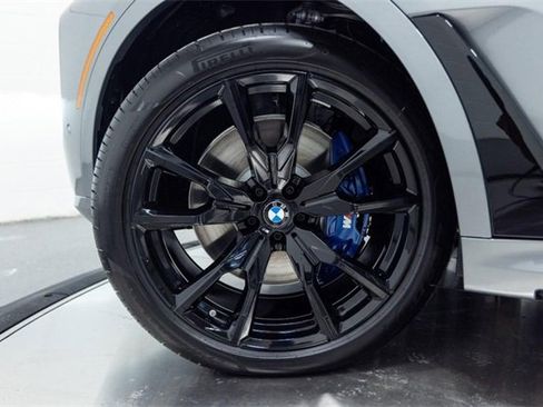 New 2026 BMW X7 M60i image 26