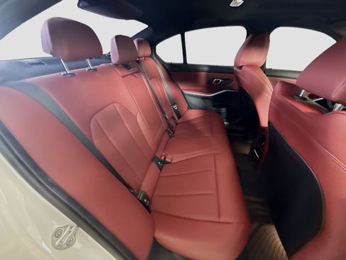 Used 2024 BMW 330i Sedan w/ Convenience Package image 27