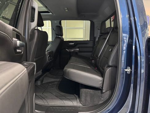 Certified 2020 Chevrolet Silverado 2500 LTZ w/ LTZ Premium Package image 12