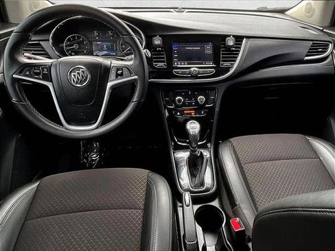 Used 2022 Buick Encore Preferred image 16