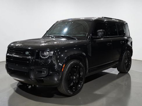 Used 2023 Land Rover Defender 110 X-Dynamic SE AWD/4WD image 16