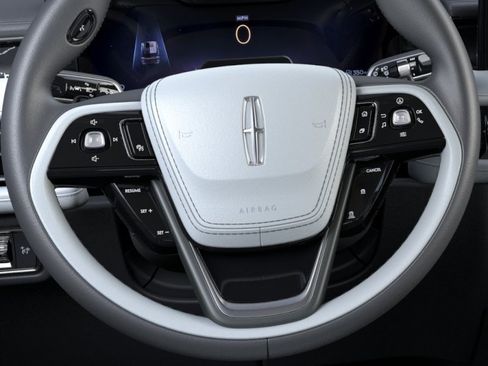 New 2026 Lincoln Aviator Black Label AWD/4WD image 12