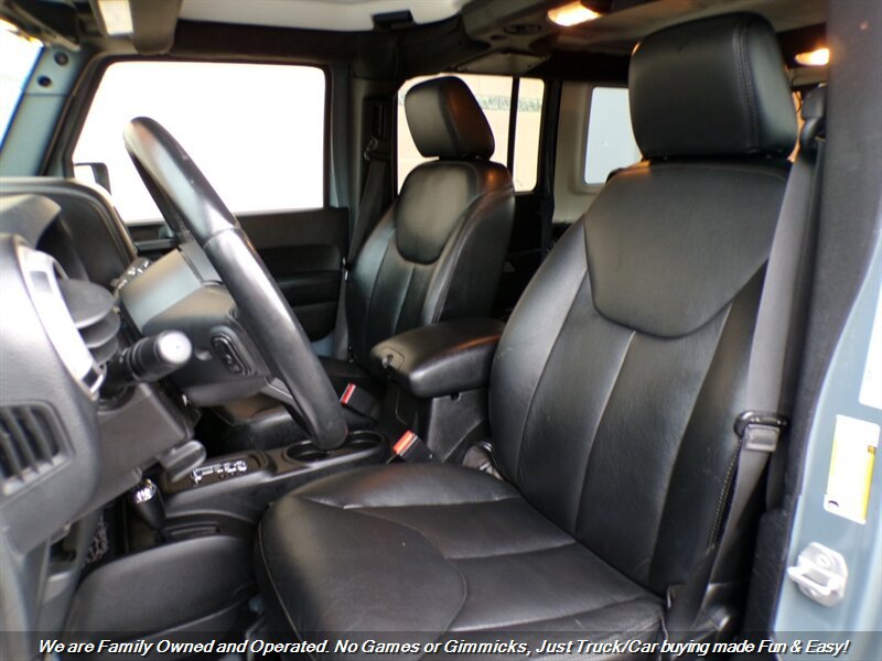 Used 2015 Jeep Wrangler Unlimited Sport w/ Quick Order Package 24S AWD/4WD image 15