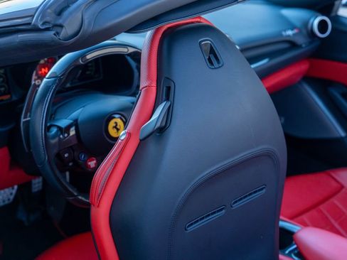 Certified 2022 Ferrari Portofino M image 49