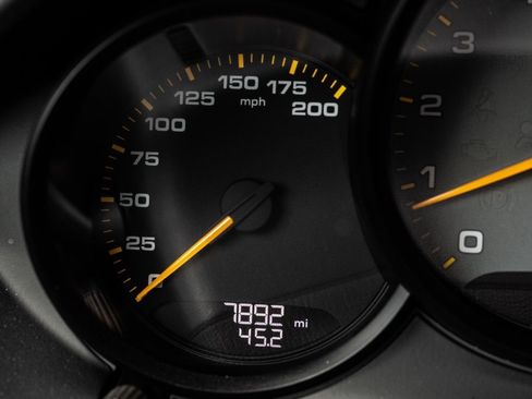 Used 2023 Porsche 718 Cayman GT4 RS image 15