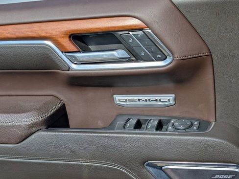 Used 2022 GMC Sierra 1500 Denali w/ Technology Package image 24