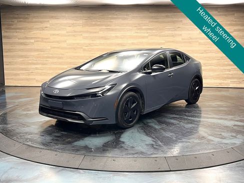 Used 2023 Toyota Prius Prime SE image 5