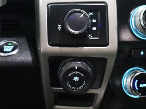 Used 2016 Ford F150 Lariat w/ Equipment Group 502A Luxury AWD/4WD image 39
