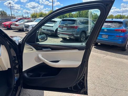 Used 2022 BMW X3 xDrive30i AWD/4WD image 16