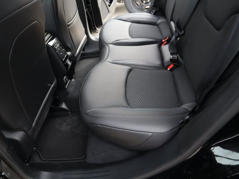 New 2026 Jeep Compass Latitude AWD/4WD image 12