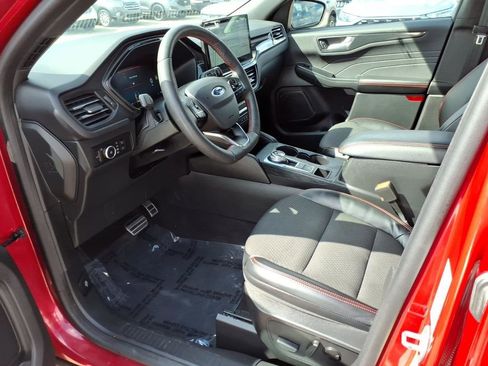 Used 2023 Ford Escape ST-Line Select w/ Tech Pack #2 image 10