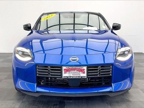Used 2024 Nissan Z Performance w/ Floor Mat Package RWD image 2