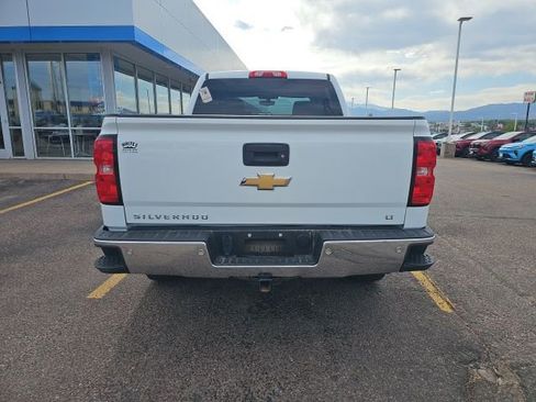 Used 2018 Chevrolet Silverado 1500 LT w/ Trailering Package image 4