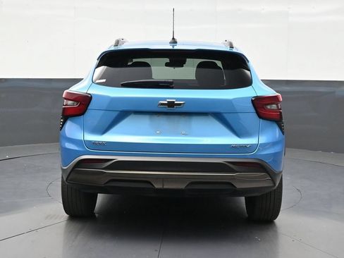 Used 2025 Chevrolet Trax ACTIV FWD image 4