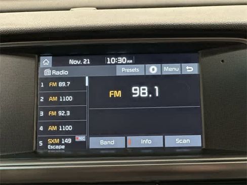 Used 2018 Kia Optima EX image 11