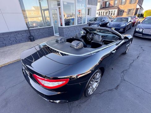 Used 2012 Maserati GranTurismo Convertible RWD image 11