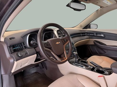 Used 2015 Chevrolet Malibu LT w/ Power Convenience Package FWD image 12